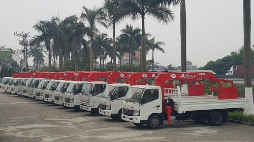 CẦN CẨU UNIC