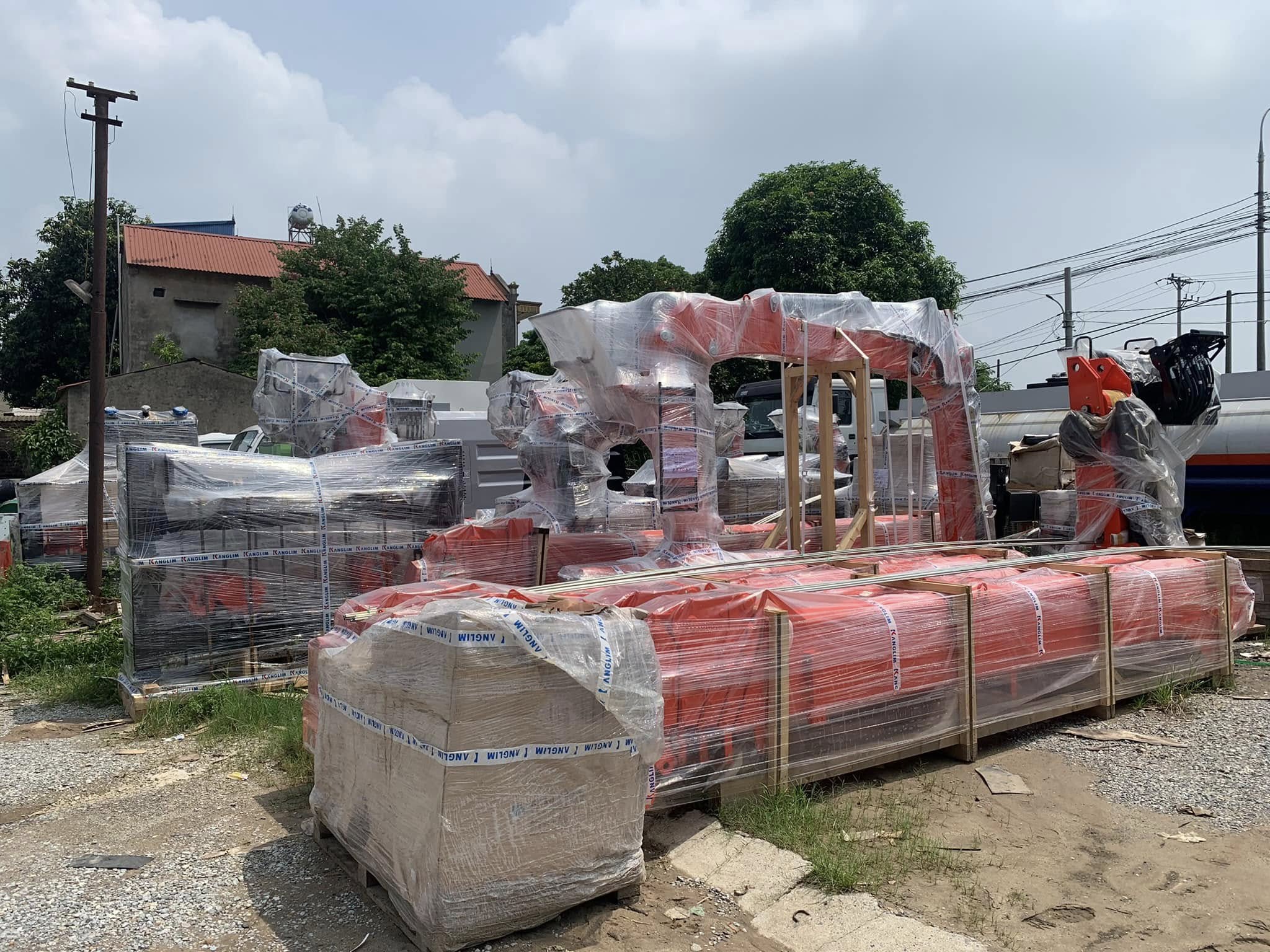 CẨU TỰ HÀNH KANGLIM THÔNG SỐ VÀ GIÁ BÁN