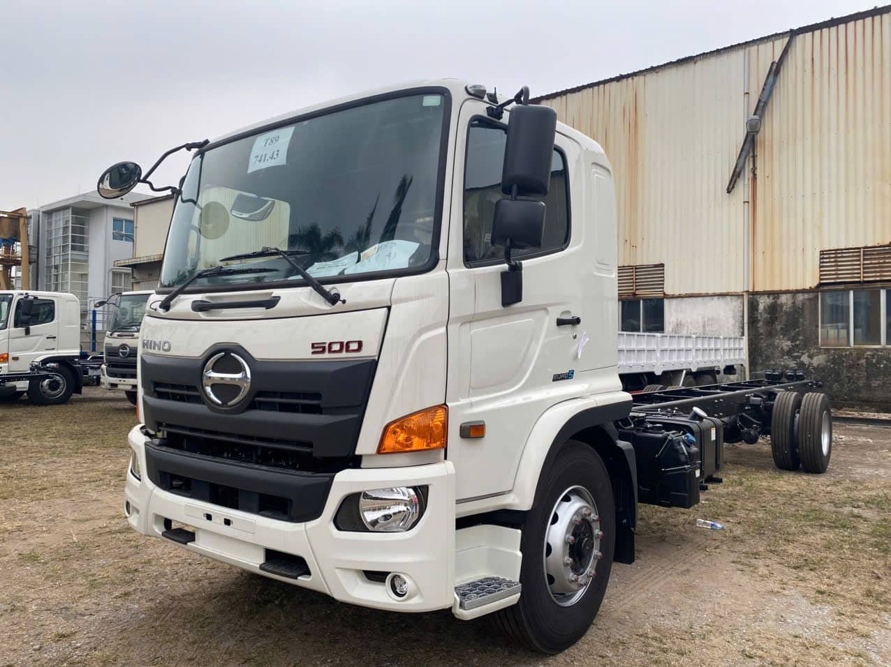 Xe Hino nâng tải FG 9 tấn