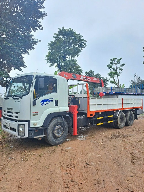 Giá Cẩu Cũ UNIC 5 tấn tại Hà Nội|Giá cẩu Cũ 5 tấn dẻ nhất