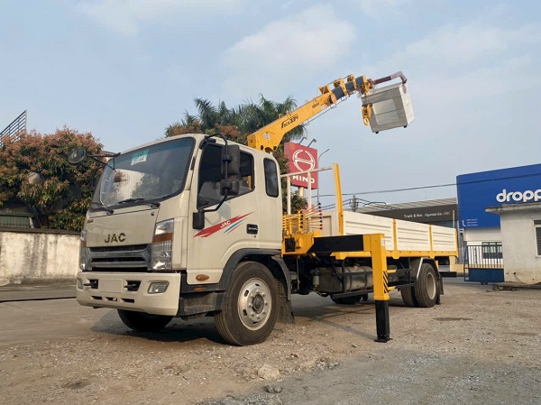 Bán xe tải Jac gắn cẩu