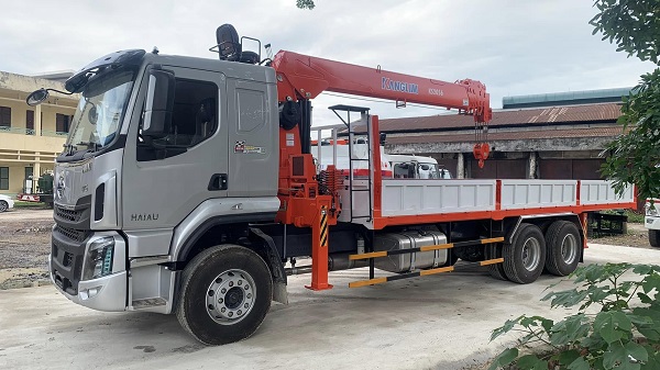Bán xe tải Chenglong gắn cẩu 8 tấn Kanglim