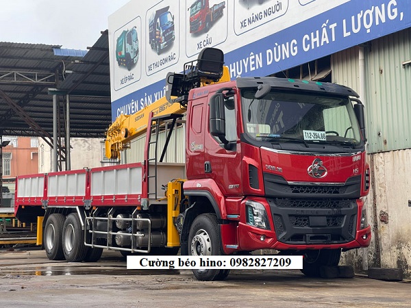 Giá Xe tải CHENGLONG gắn cẩu SOOSAN 8 tấn|Xe CHENGLONG gắn cẩu SOOSAN 8 tấn giá dẻ