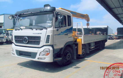 Xe tải DongFeng Trường Giang gắn cẩu Soosan 7 tấn