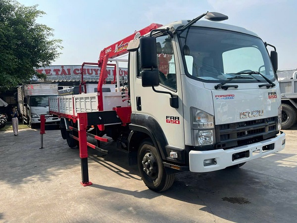 Giá Xe ISUZU gắn cẩu UNIC 3 tấn|Xe ISUZU gắn cẩu UNIC 3 tấn giá dẻ
