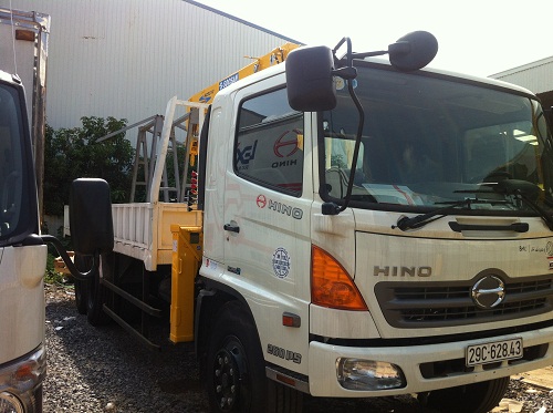 XE TẢI HINO FL8JTSA 15 tấn gắn cẩu Soosan SCS513 5 tấn