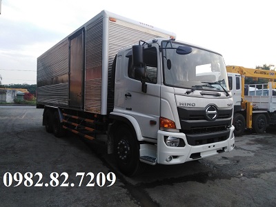 XE TẢI HINO 15 TẤN THÙNG KÍN DÀI 7,8M