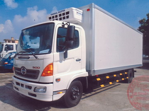Xe tải Hino Đông Lạnh FC 6 tấn