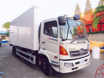 Xe tải Hino FC 6 tấn thùng bảo ôn