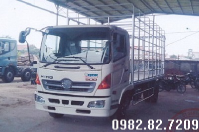 Xe tải Hino FC chở Gia cầm