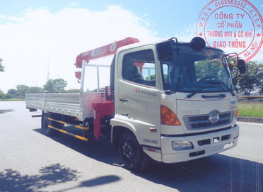 Xe tải Hino FC9JL gắn cẩu unic 3 tấn 4 đốt