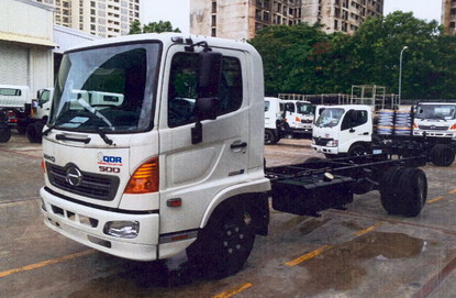 Xe Tải Hino Nâng Tải 8 tấn FC9JJTA