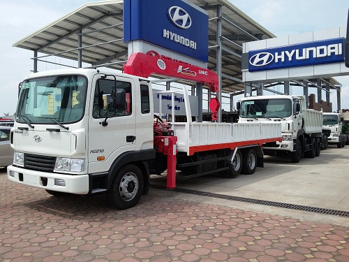 Giá Xe Hyundai gắn cẩu Unic 5 tấn|Xe Hyundai gắn cẩu unic 5 tấn giá dẻ