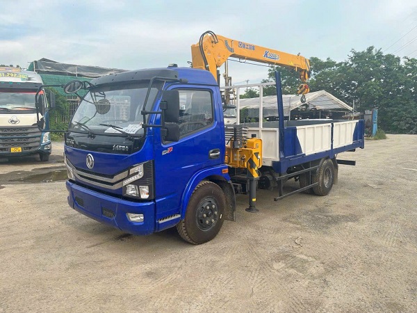 Xe tải DONGFENG gắn cẩu SOOSAN 3 tấn thông số và giá bán