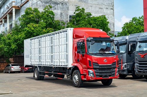 GIÁ XE Ô TÔ TẢI CHENGLONG 8 TẤN THÙNG KÍN DÀI 10M